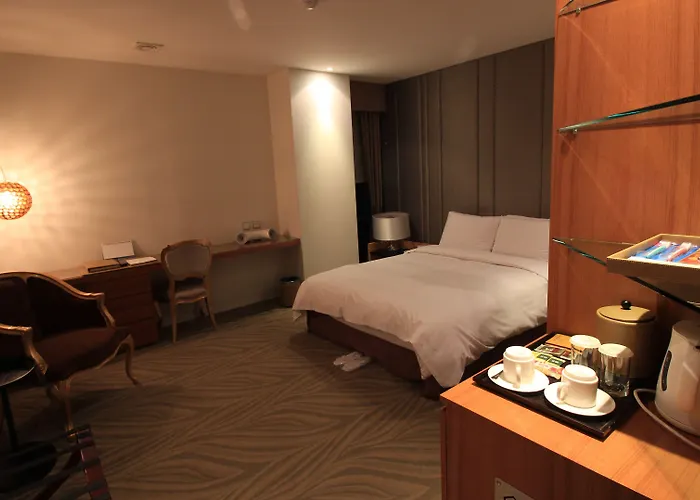 グラモス 3*